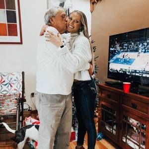 Meet your Posher, Adison